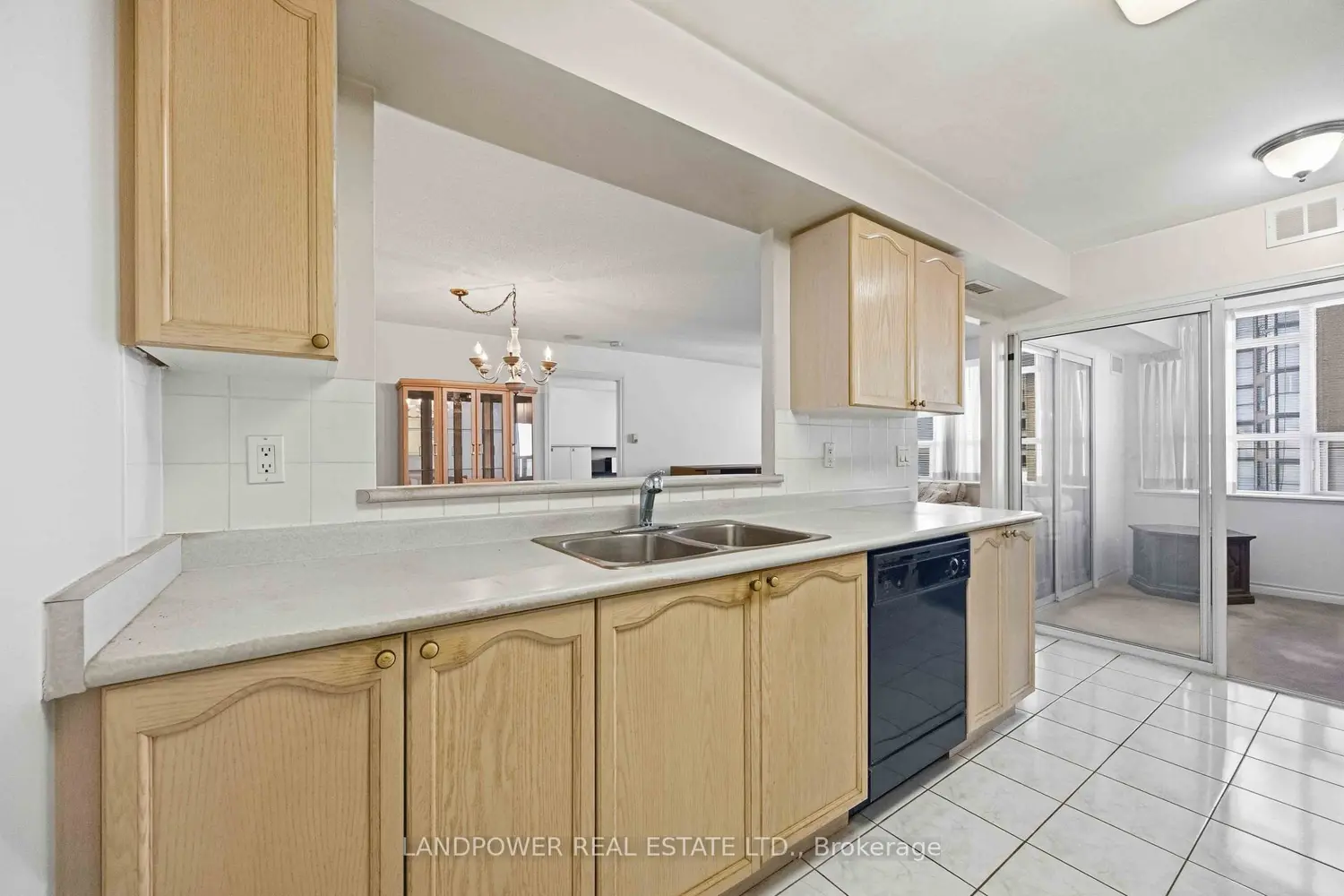 Additional image 15 of 265 Ridley Boulevard 801