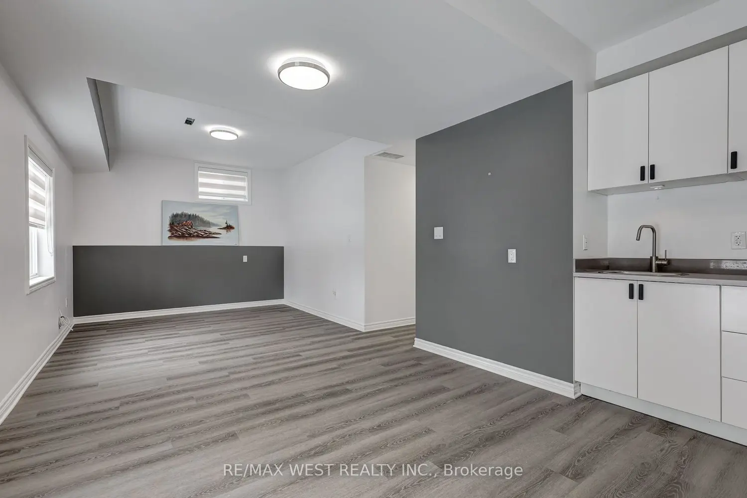 Additional image 17 of 2607 Sheffield Boulevard