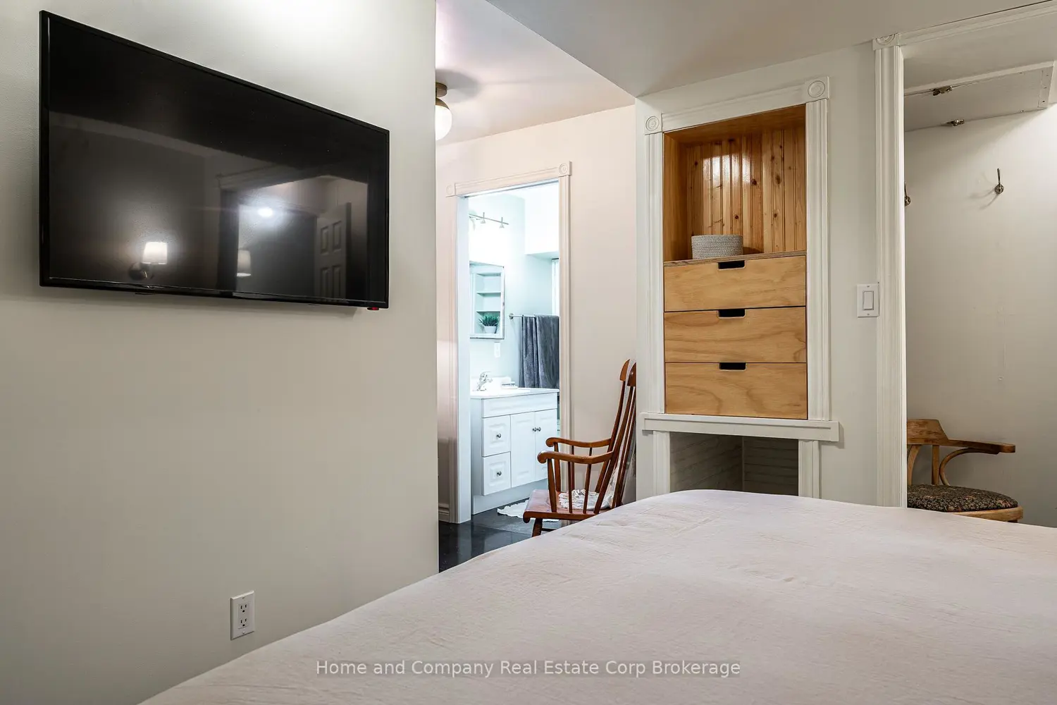 Additional image 14 of 32 Cherry Street