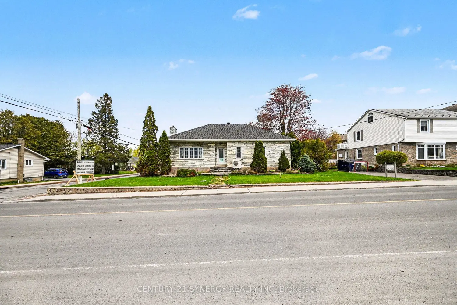 Additional image 12 of 782 Principale Street