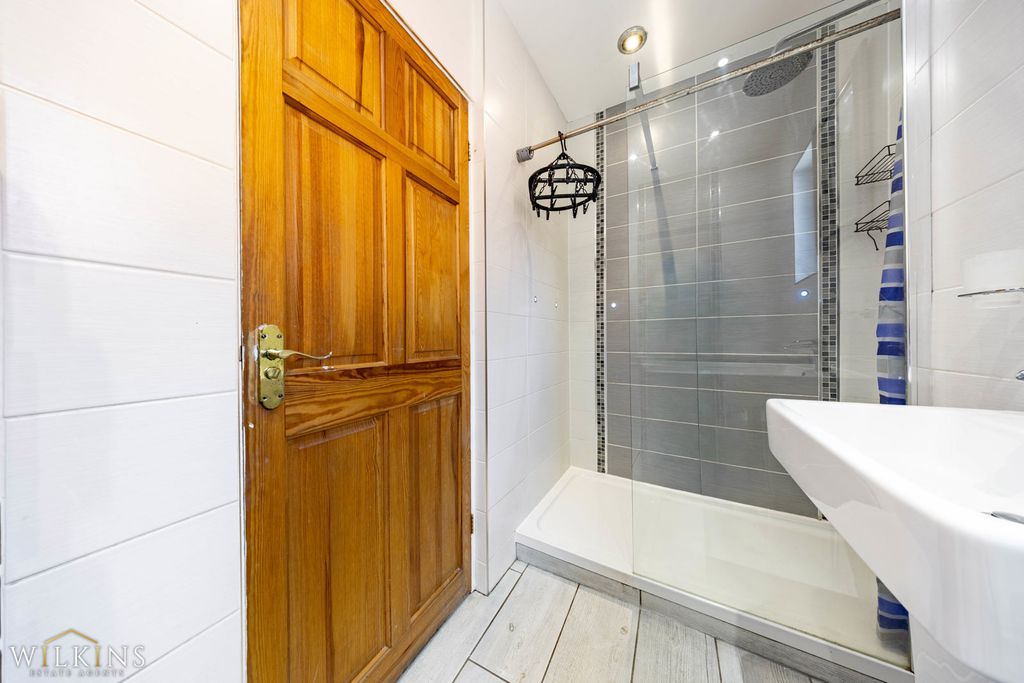 Additional image 8 of 3 bed terraced house to rentHeath End Road, Nuneaton, Warwickshire CV10