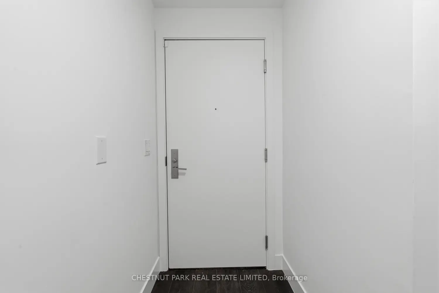 39 Sherbourne Street 301 photo 2
