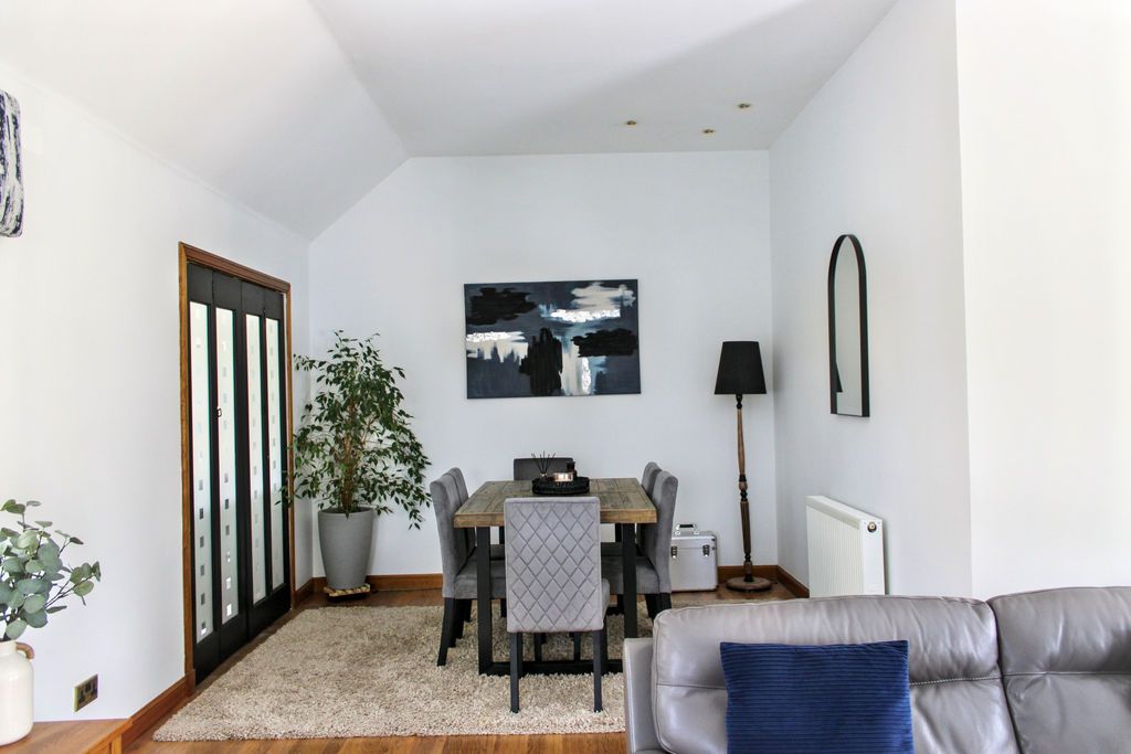 Additional image 12 of 4 bed cottage for saleKing O Muirs Farm Steading, Alloa FK10