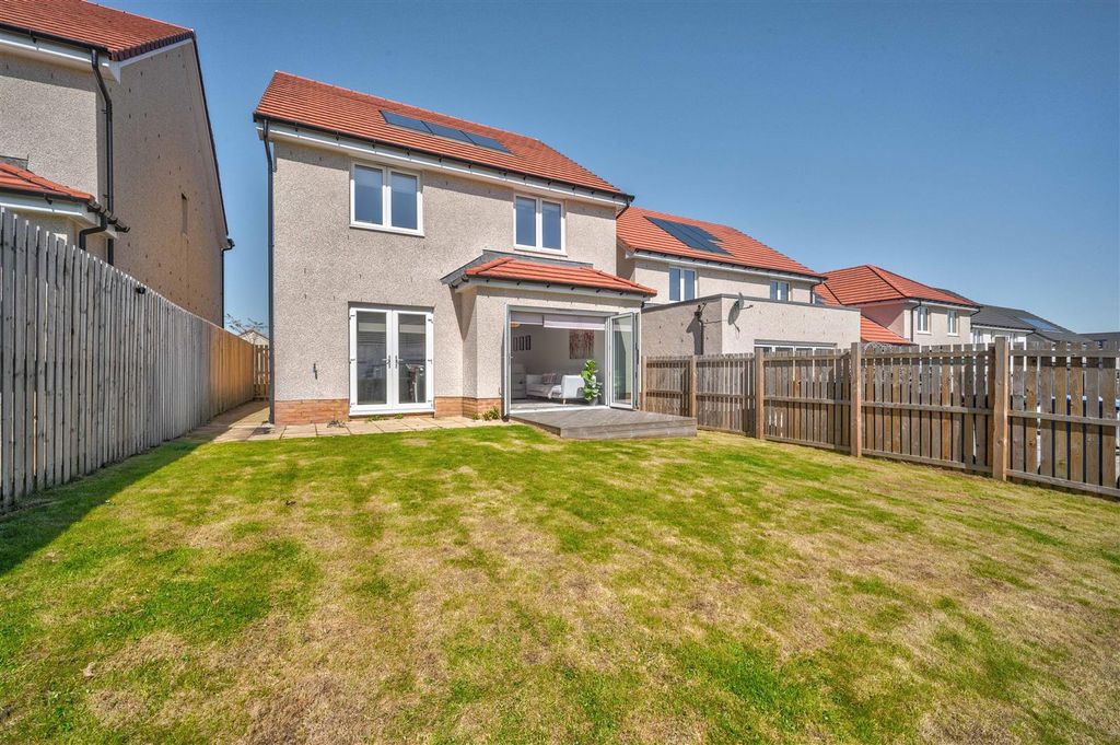 Additional image 19 of 4 bed property for saleAdam Crescent, Dundee DD3