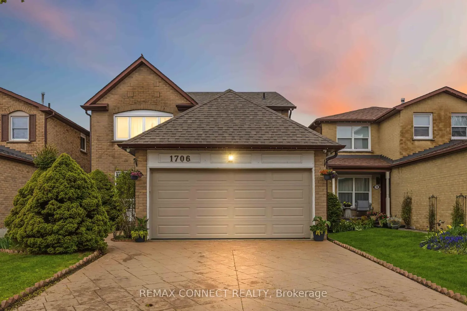 1706 Woodside Lane