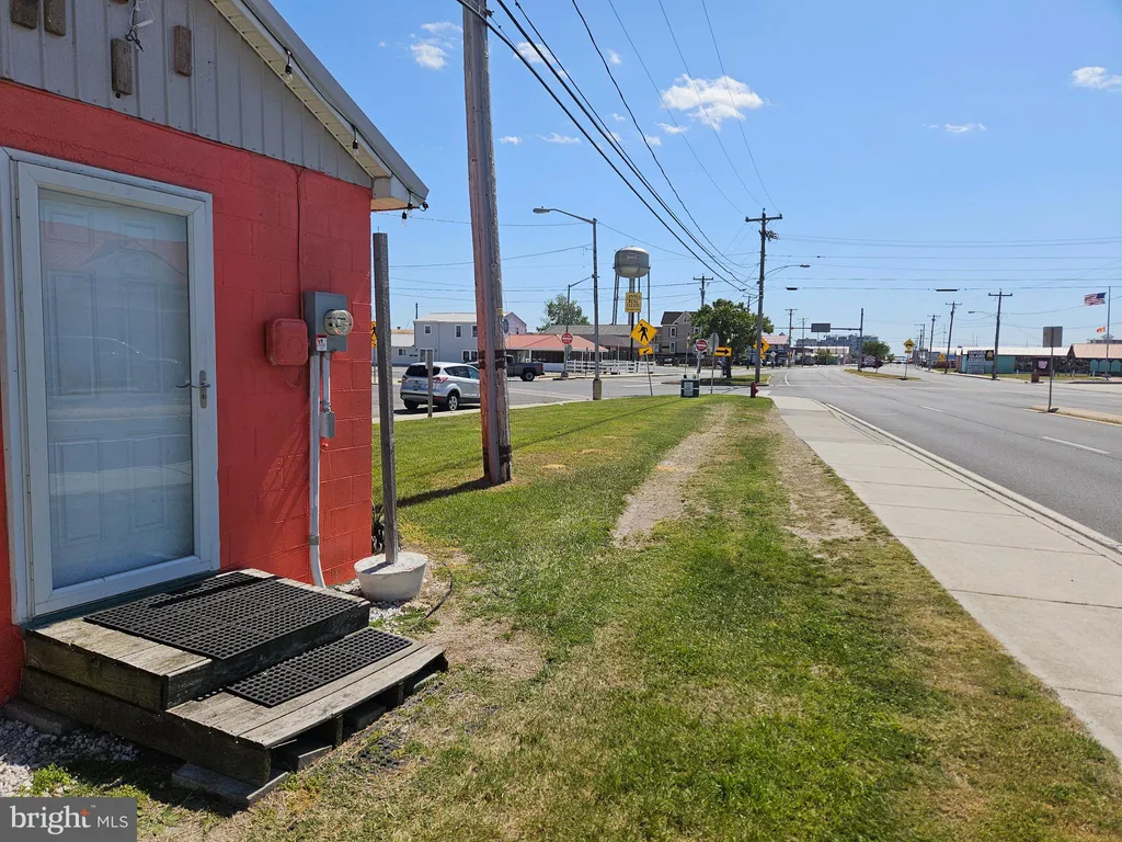 514 W Main Street, Crisfield, MD 21817