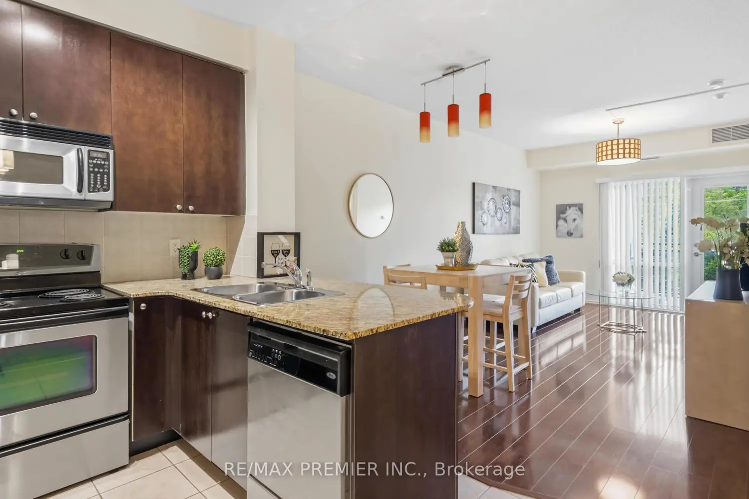 Additional image 7 of 8201 Islington Avenue 330