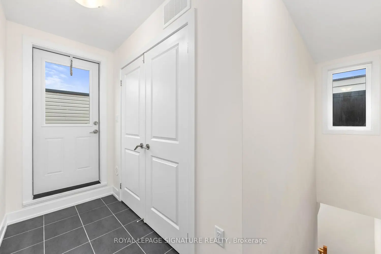 Additional image 20 of 12860 Yonge Street 9