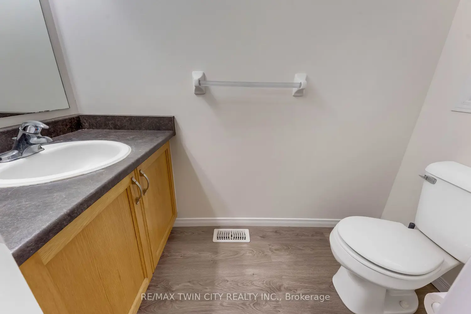 Additional image 8 of 85 Activa Avenue