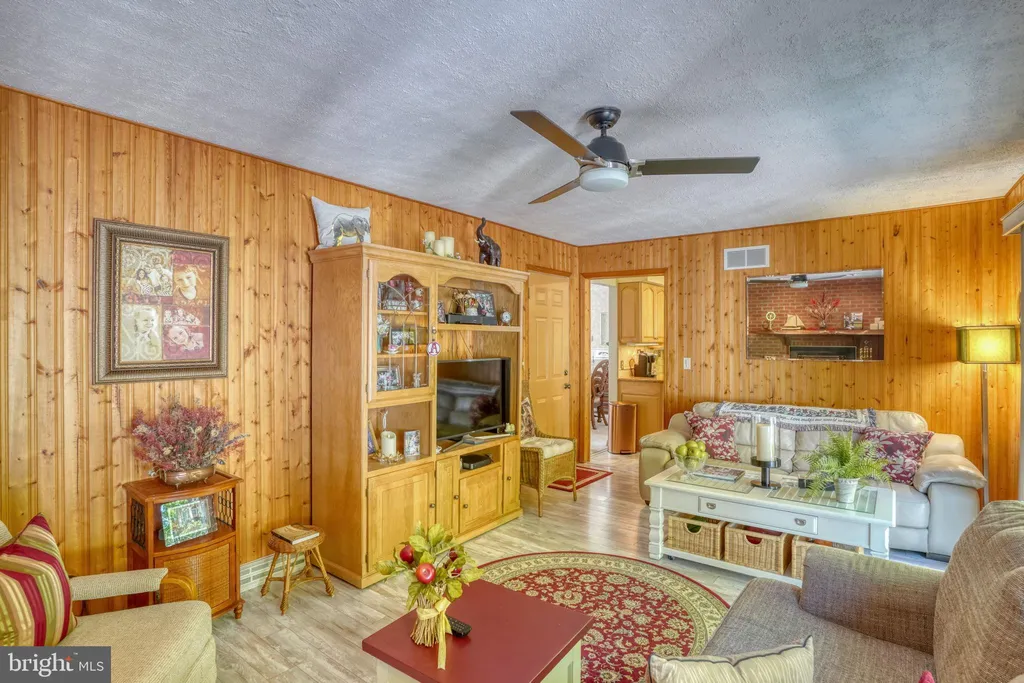 Additional image 38 of 112 Tall Pines Road, Newark, DE 19713