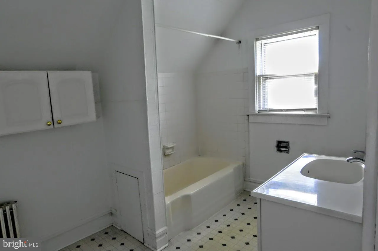 Additional image 11 of 201 Delaware Ave Unit 4, Bridgeville, DE 19933