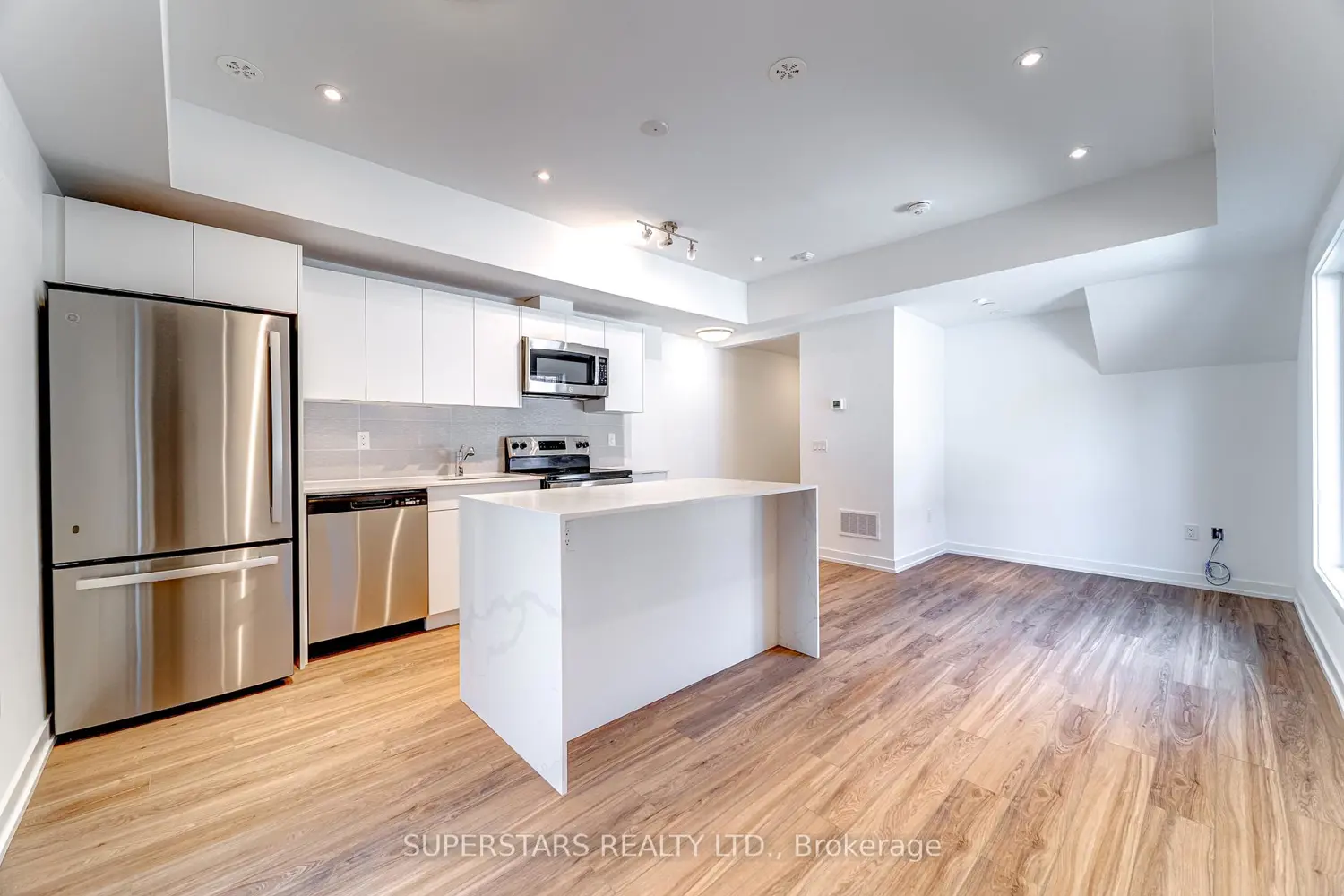 31 Calamint Lane photo 4