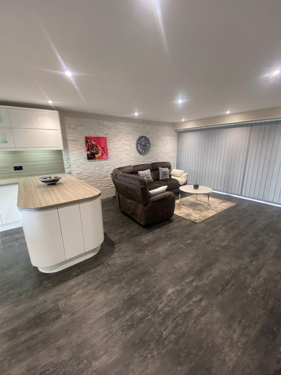 Additional image 3 of 3 bed flat to rentKing Edwards Wharf, 25 Sheepcote Street, Birmingham, West Midlands B16