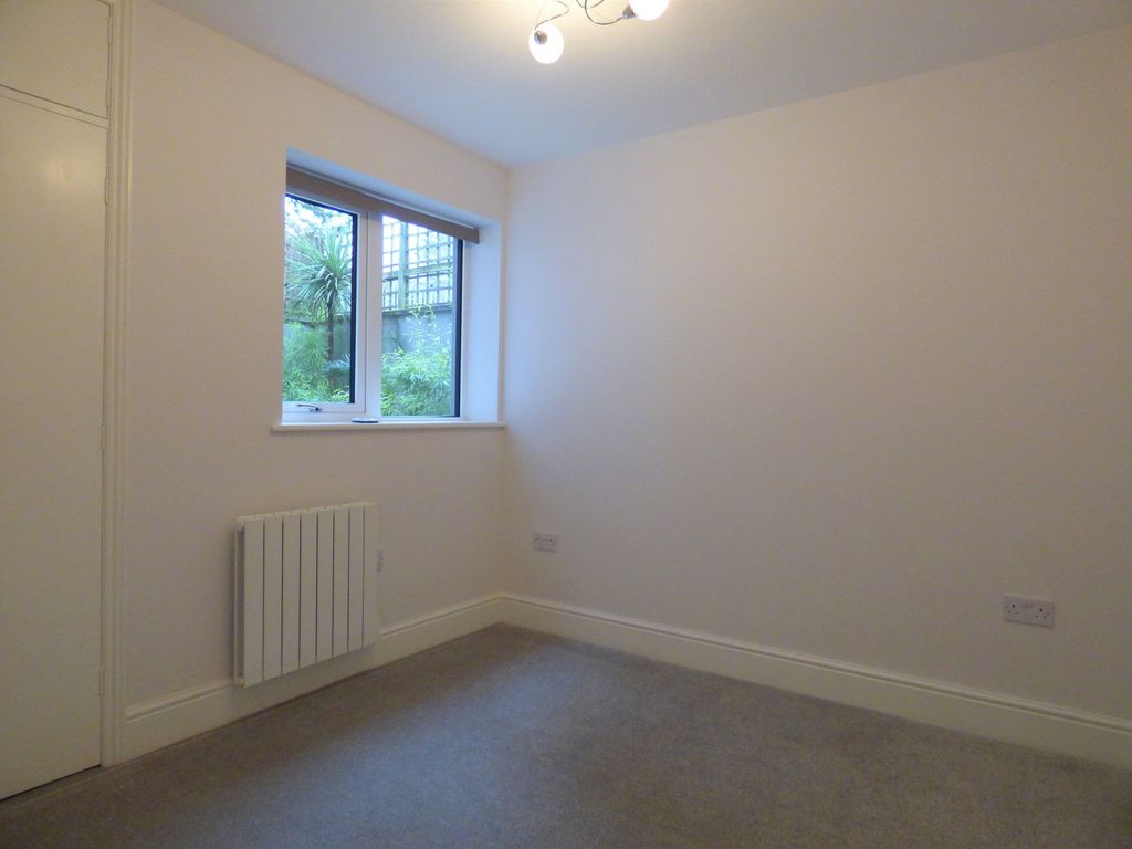 Additional image 10 of 2 bed flat to rentCrystal Mount, 59, Albert Road North, Malvern WR14