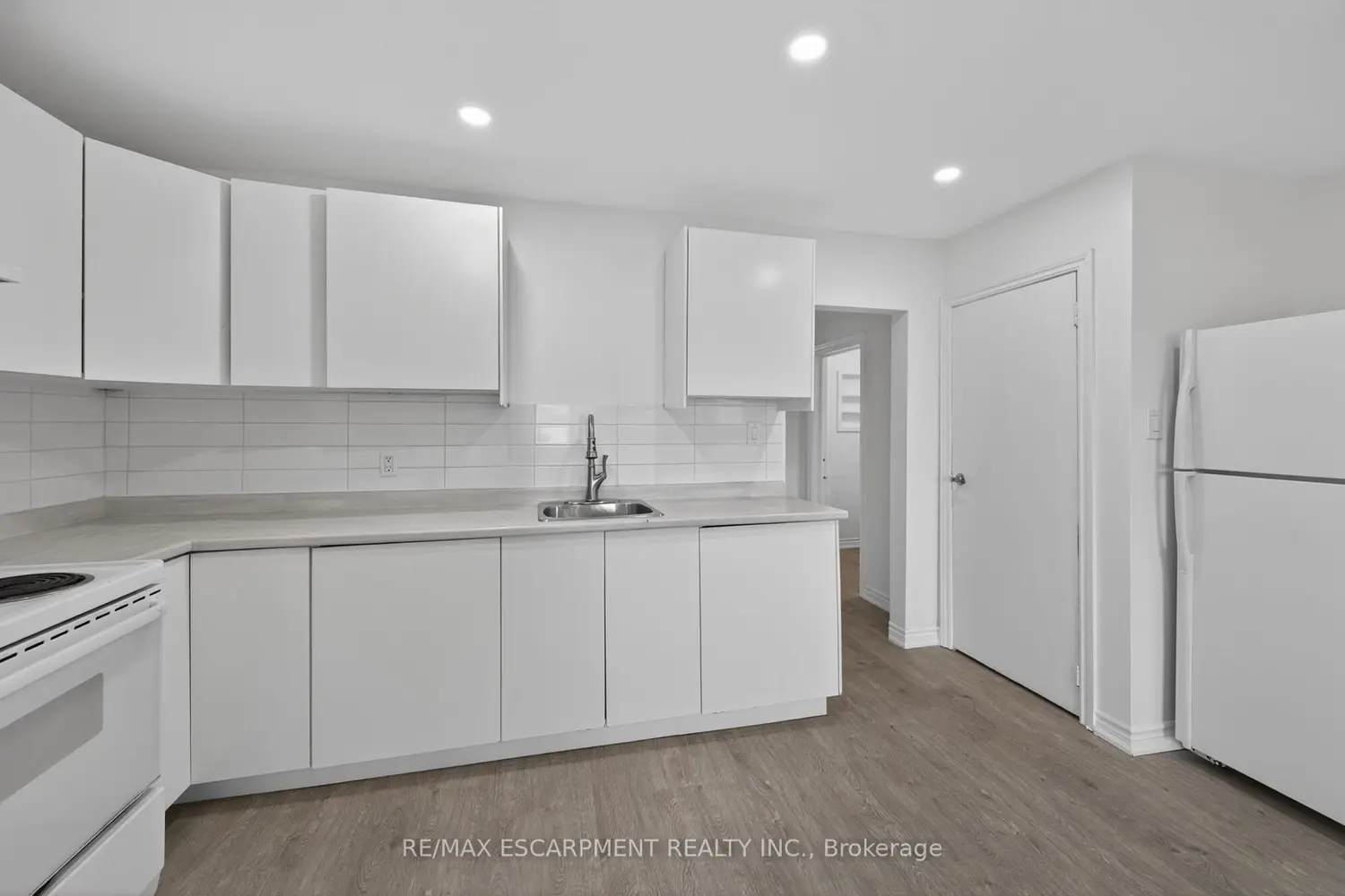 Additional image 10 of 584 Waterloo Street