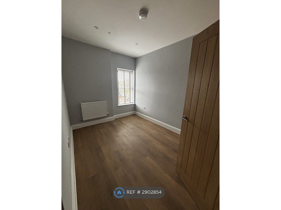 Additional image 2 of 1 bed flat to rentPierhead Buildings, Hengoed CF82