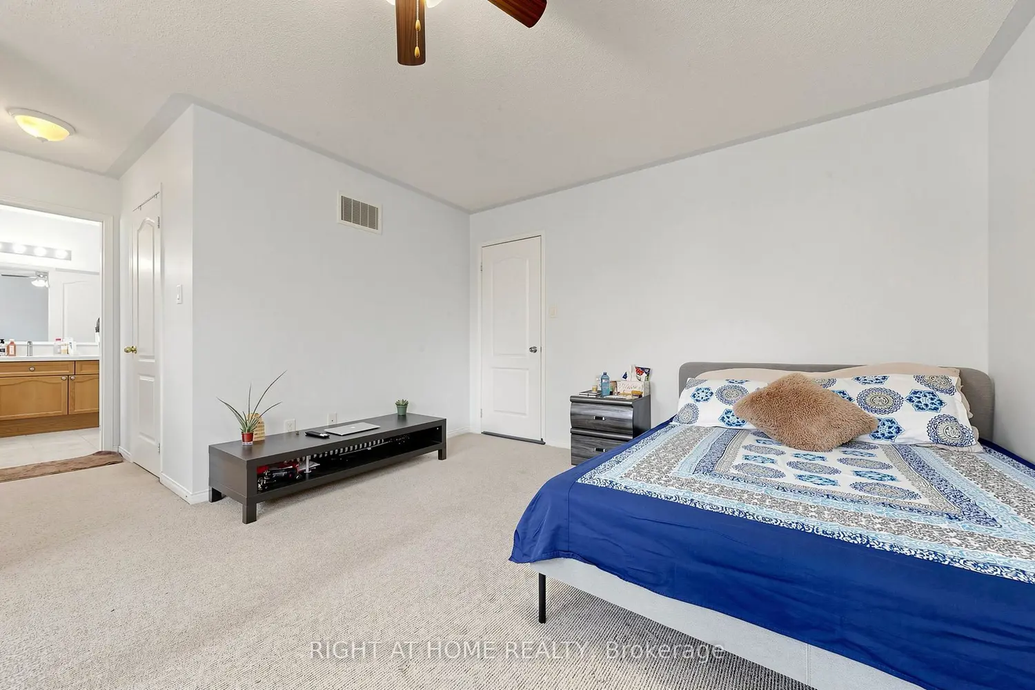 Additional image 8 of 648 Blackwood Boulevard