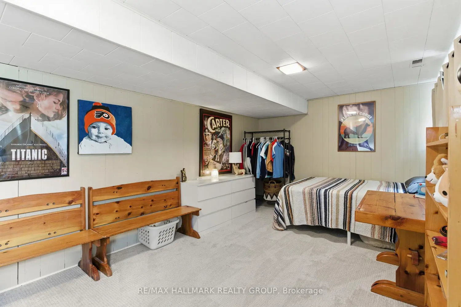 Additional image 16 of 37 Brookview Crescent