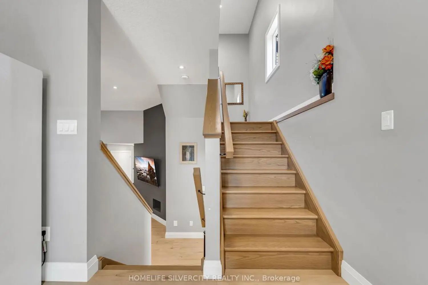 Additional image 10 of 442 Ontario Street