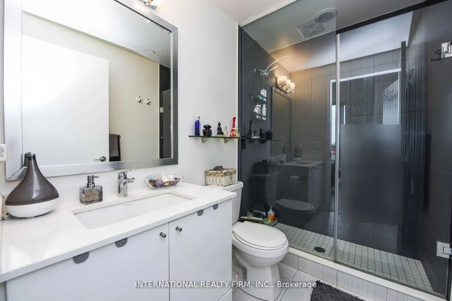 Additional image 10 of 3975 Grand Park Drive 307