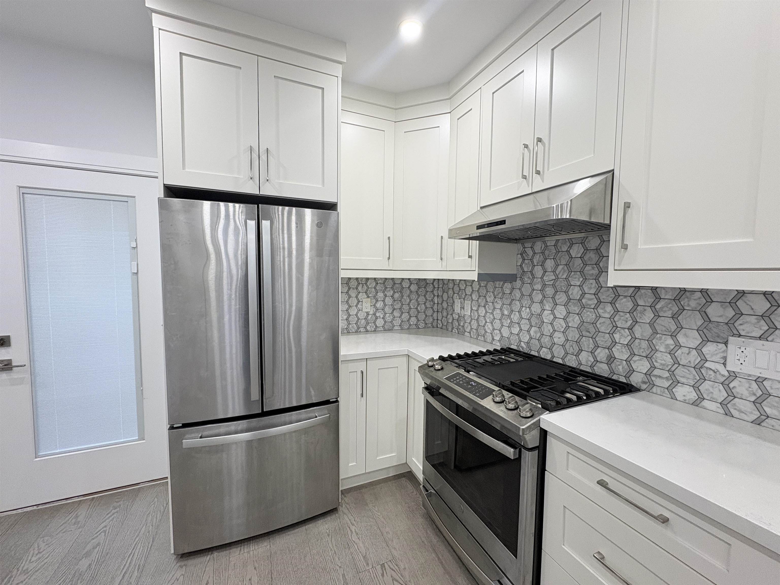 4990 Moss Street, Vancouver, BC, V5R 3T4