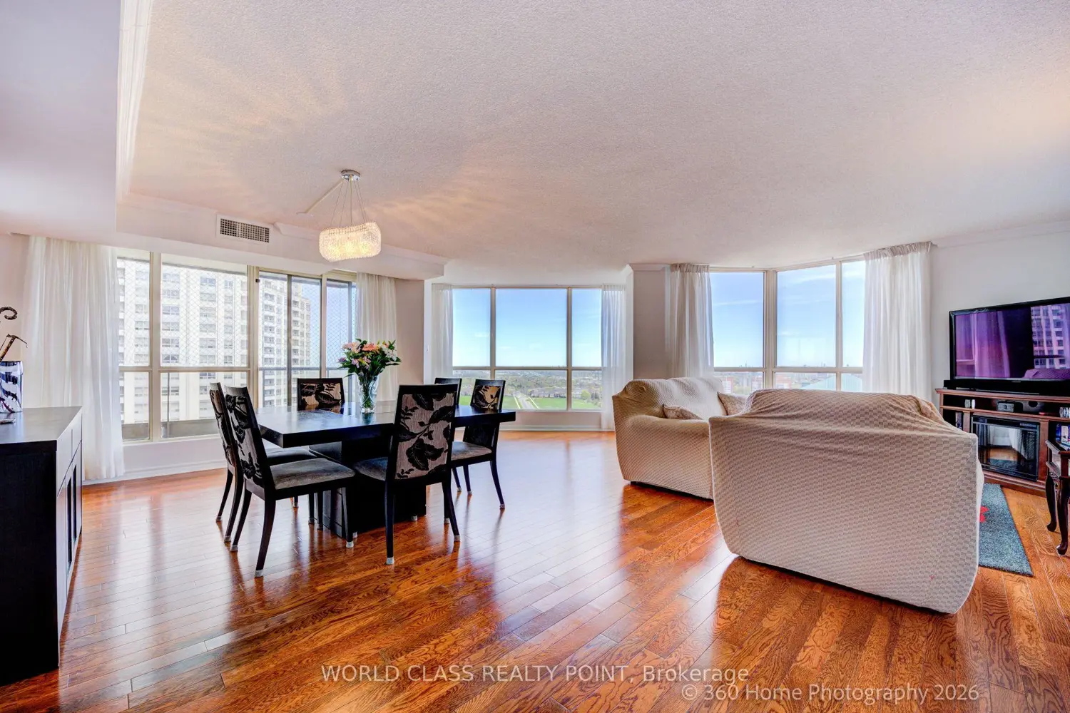 55 Kingsbridge Garden Circle 1811