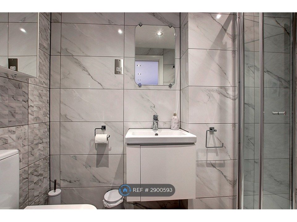 Additional image 15 of 6 bed detached house to rentMain Road, Ombersley, Droitwich WR9