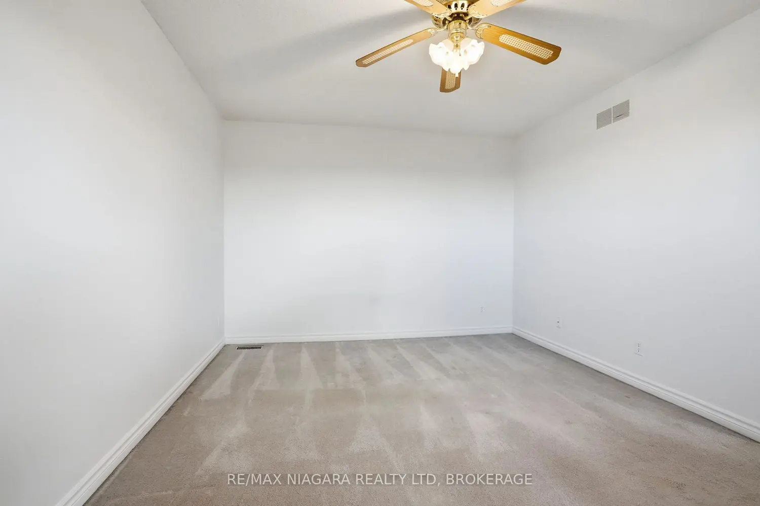 Additional image 8 of 2720 Mewburn Road 25