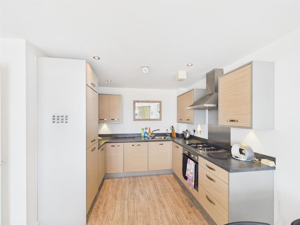 Additional image 7 of 2 bed flat for saleBwlchygwynt, Llanelli SA15