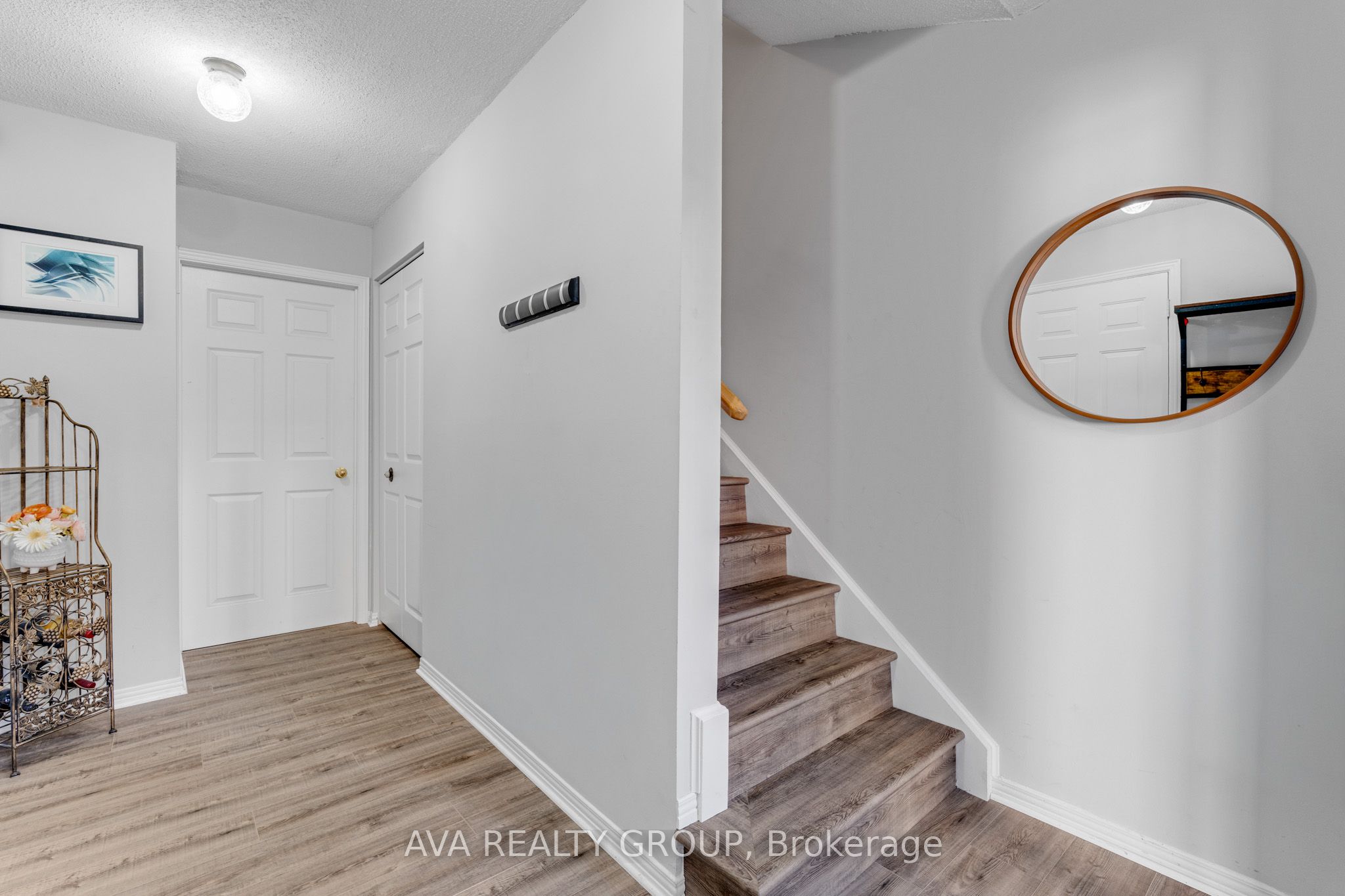 Additional image 3 of 7-106 Stratas Court N, Ottawa, ON, K2L 3K4