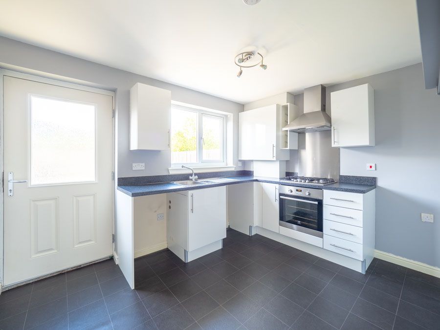 Additional image 3 of 3 bed end terrace house to rentSweet Thorn Drive, Glasgow G75