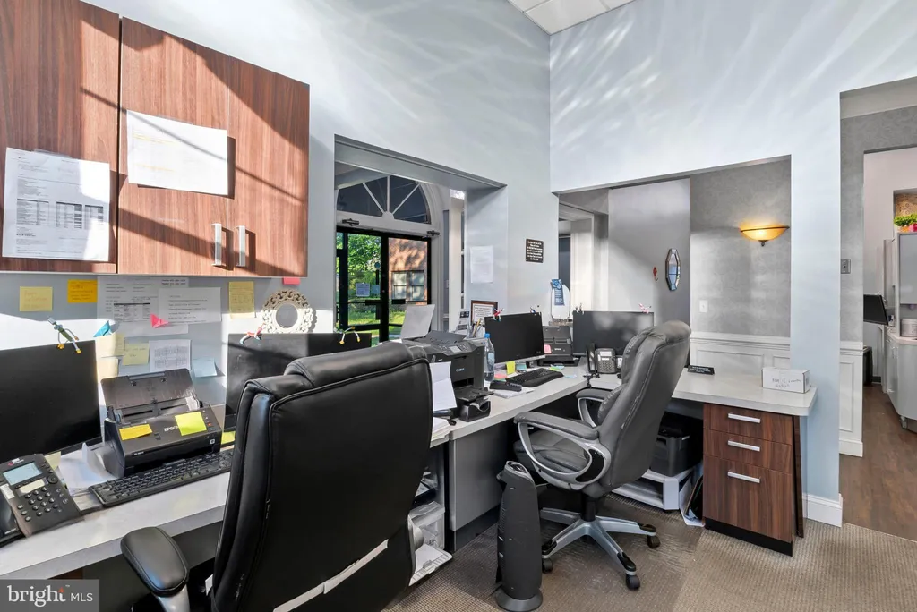 Additional image 9 of 720 Maiden Choice Lane Unit A-B, Baltimore, MD 21229