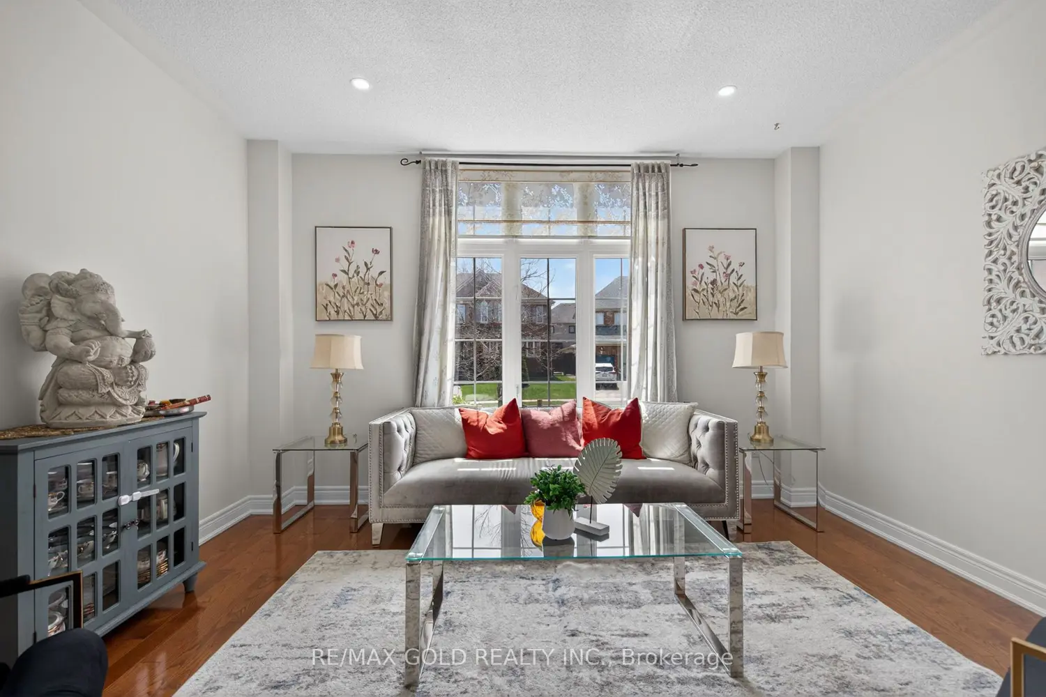 Additional image 3 of 17 Maisonneuve Boulevard