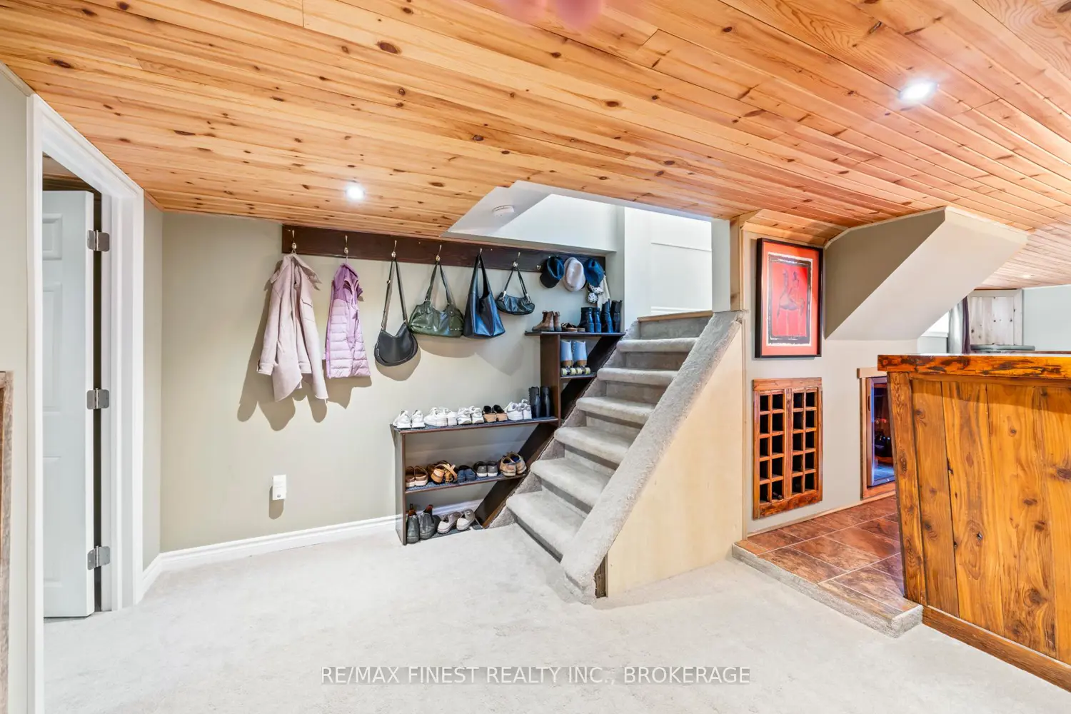 Additional image 8 of 1429 Avondale Crescent