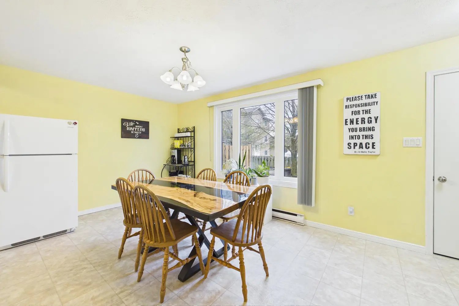 751 Walsh Street photo 5