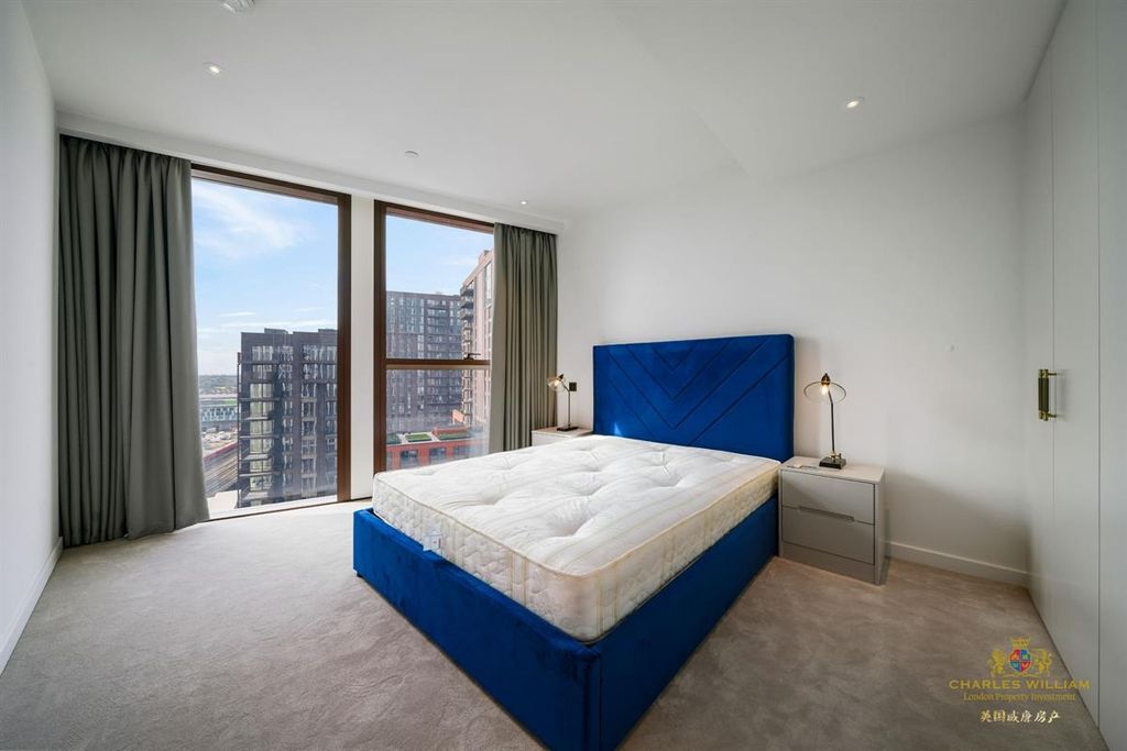 Additional image 2 of 3 bed flat to rentApartment B, 8 Carnation Way, London SW8