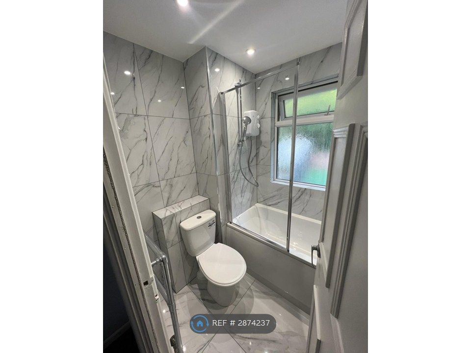 Additional image 9 of 5 bed semi-detached house to rentPomfret Avenue, Luton LU2