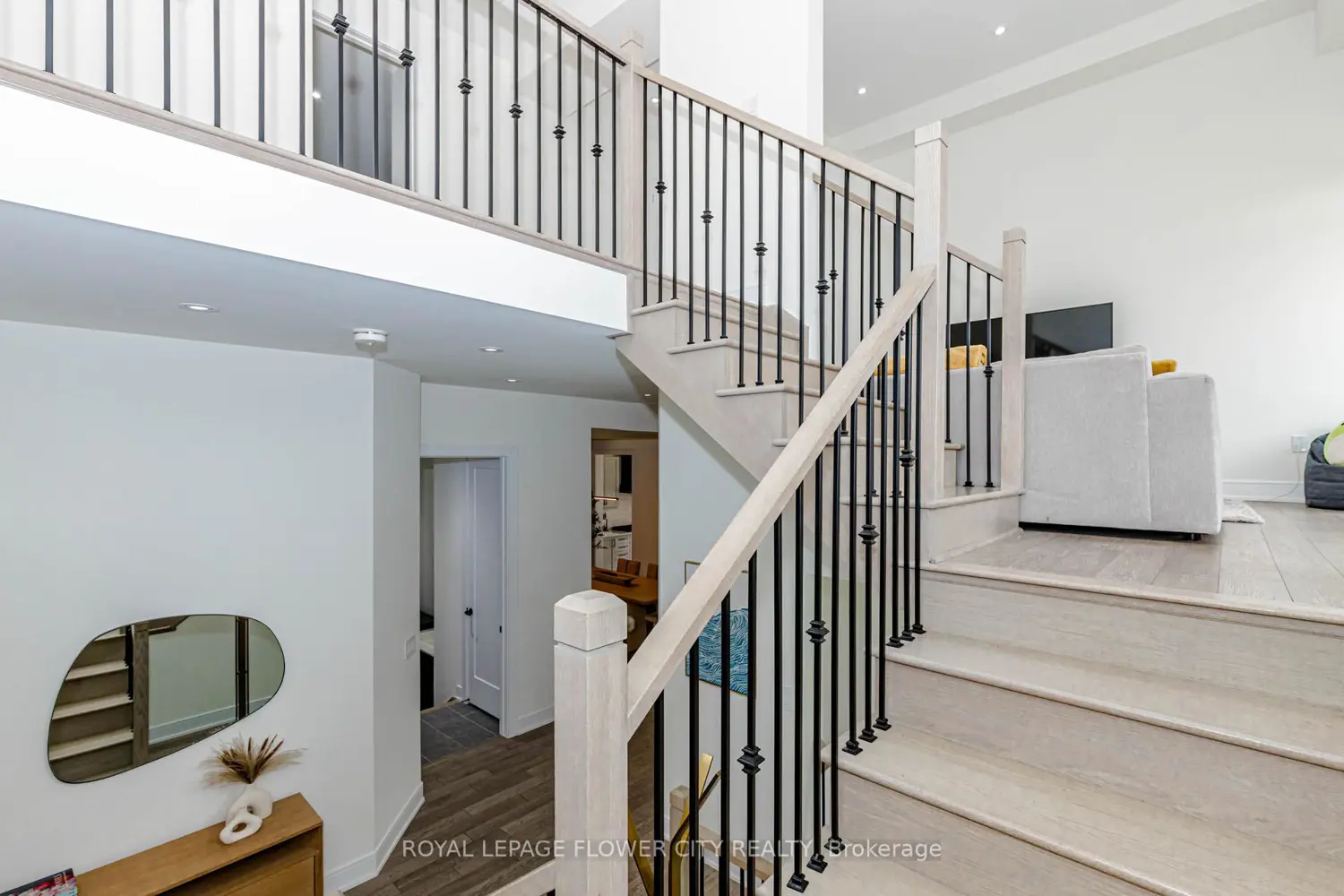 Additional image 11 of 1367 Lawson Street