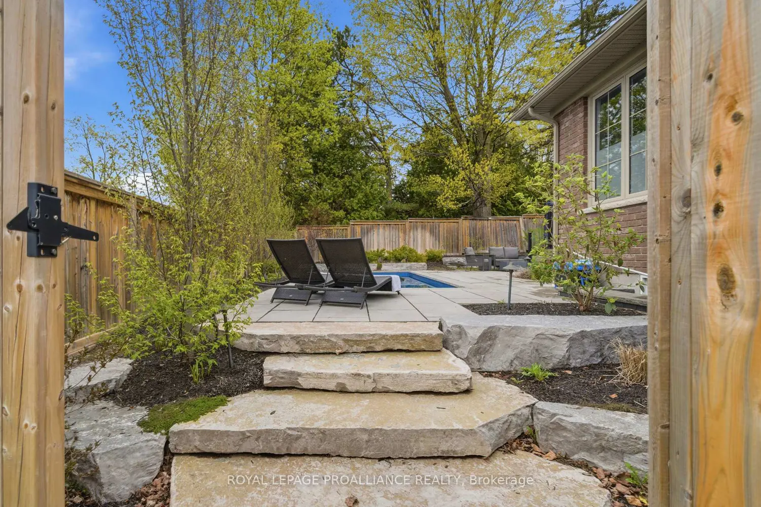 Additional image 11 of 14 Rosslyn Drive