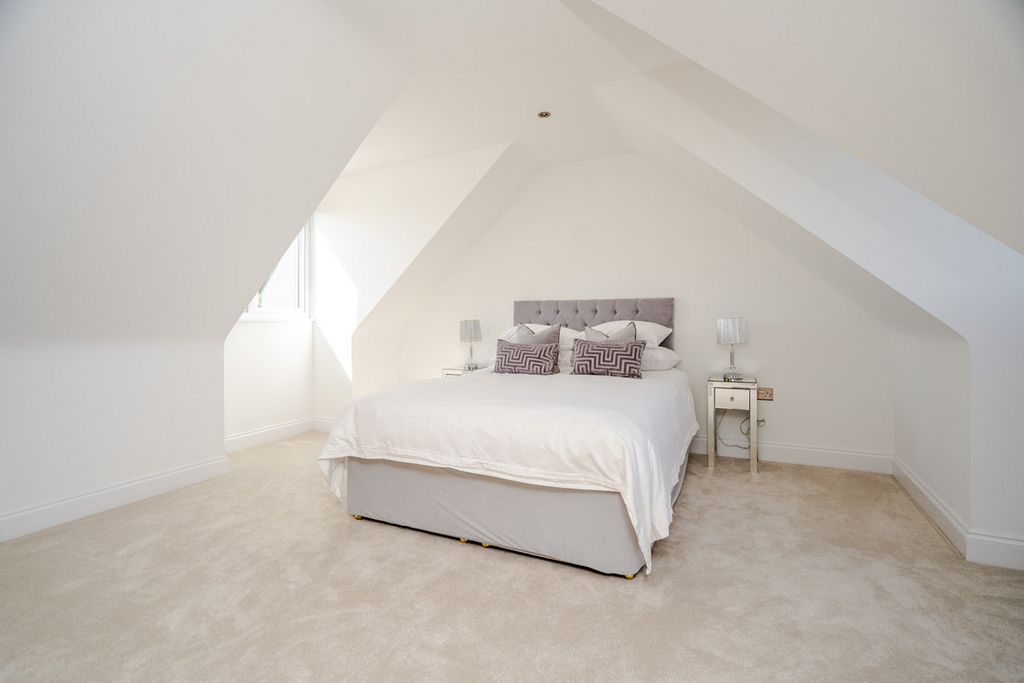 Additional image 39 of 6 bed detached house for saleOrchard Road, Pulloxhill, Bedford MK45