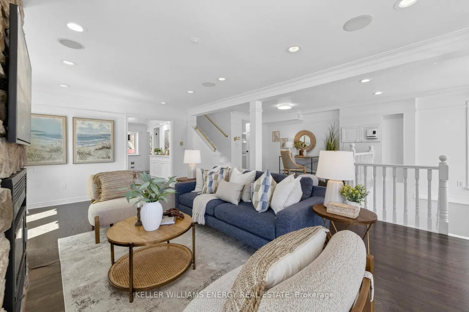 676 Victory Drive photo 5