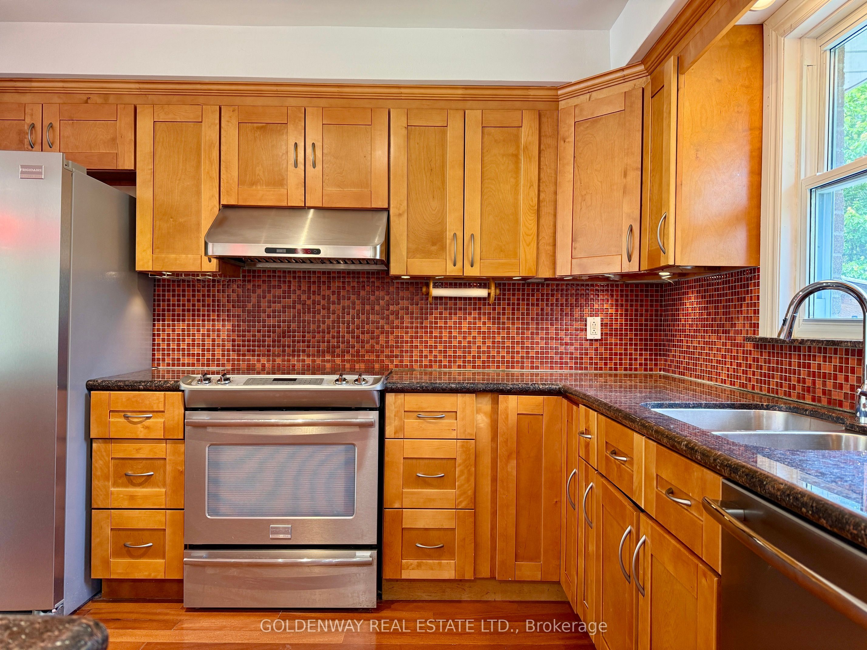 31 Rowatson Road, Toronto, ON, M1E 1K2 photo 4