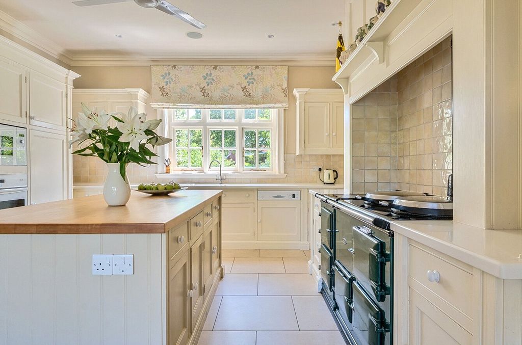 Additional image 7 of 7 bed detached house for saleWilderness Road, Chislehurst BR7