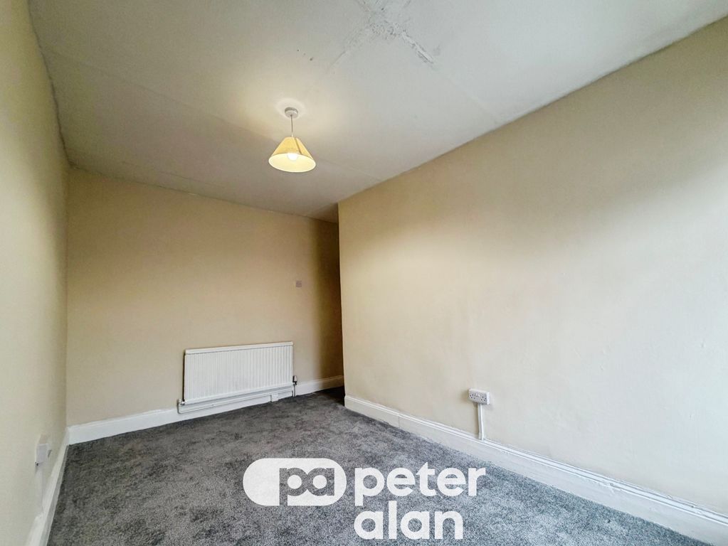 Additional image 6 of 4 bed terraced house to rentHigh Street, Maesteg CF34