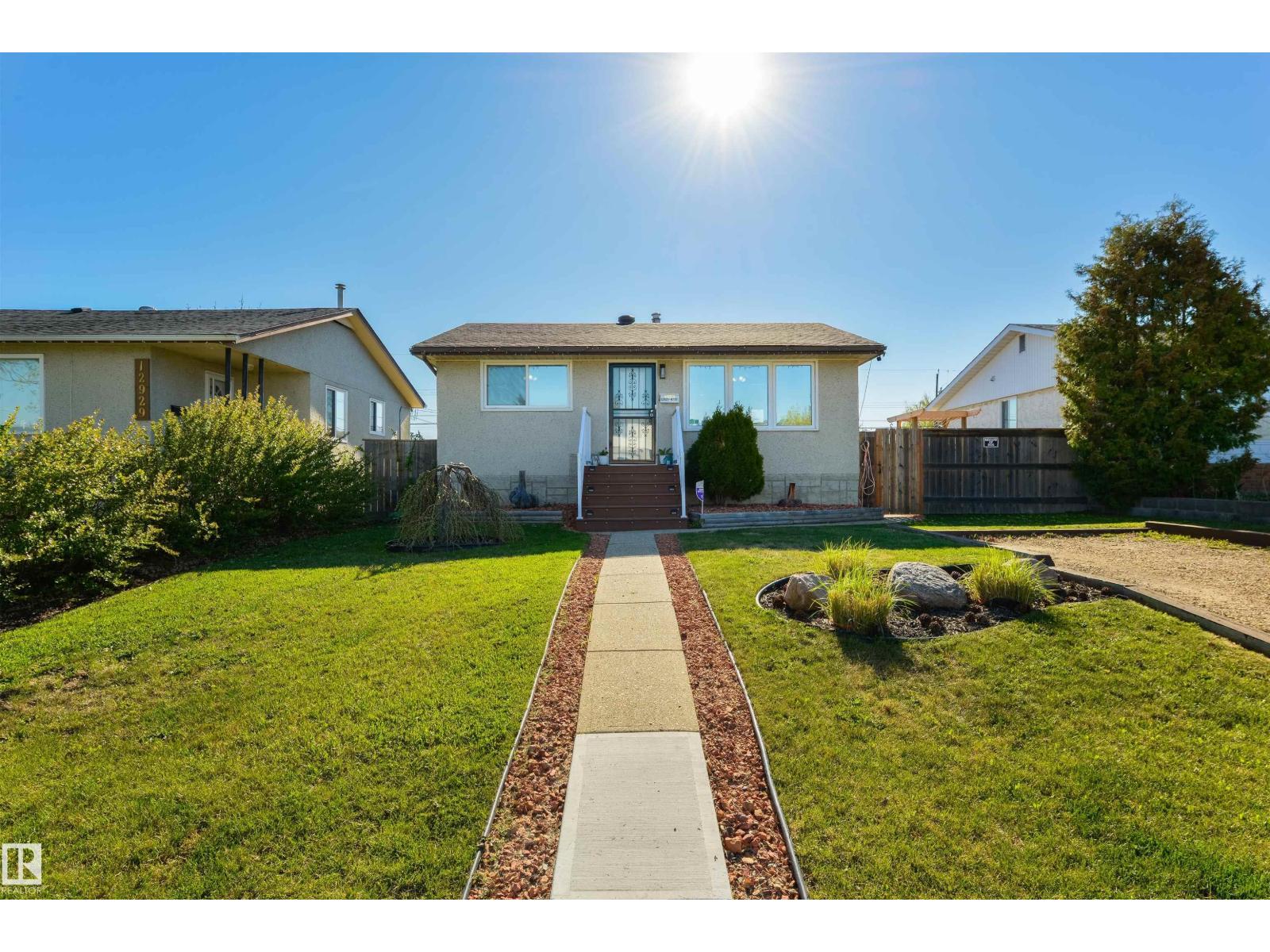 12925 87 Street NW, Edmonton, AB, T5E3E2