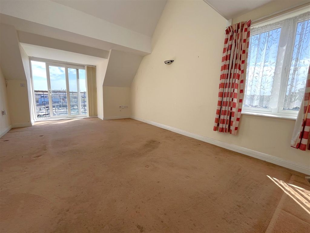 Additional image 5 of 2 bed flat for saleCorscombe Close, Weymouth DT4