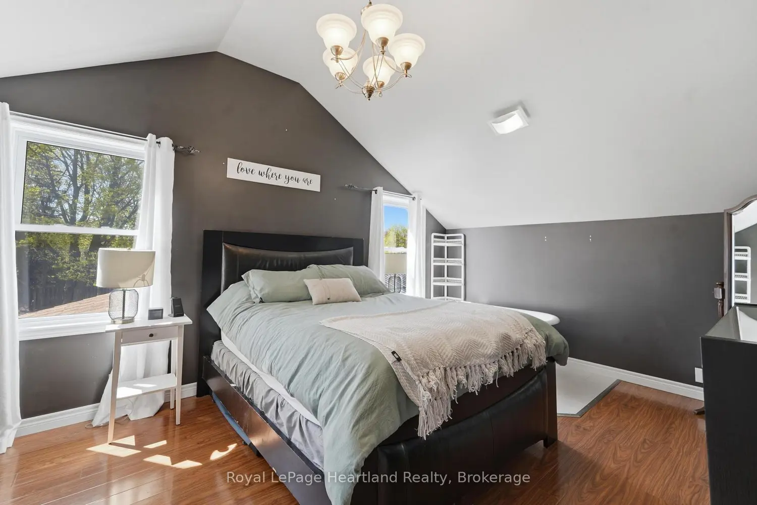 Additional image 7 of 128 Eldon Street
