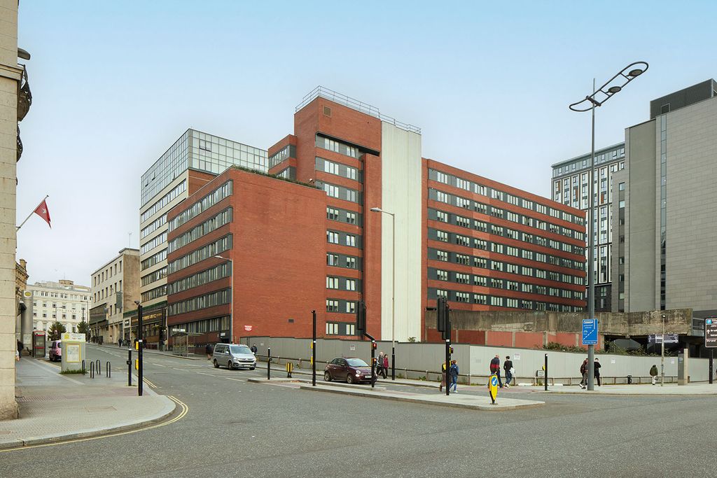 Additional image 2 of 2 bed flat to rentJames Street, Liverpool L2