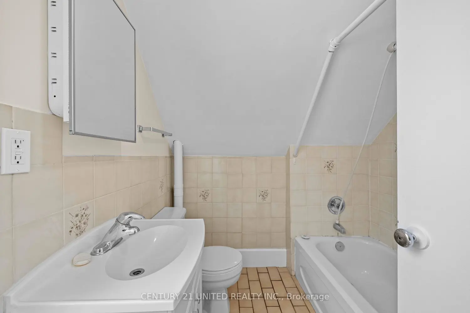 Additional image 15 of 375 Downie Street