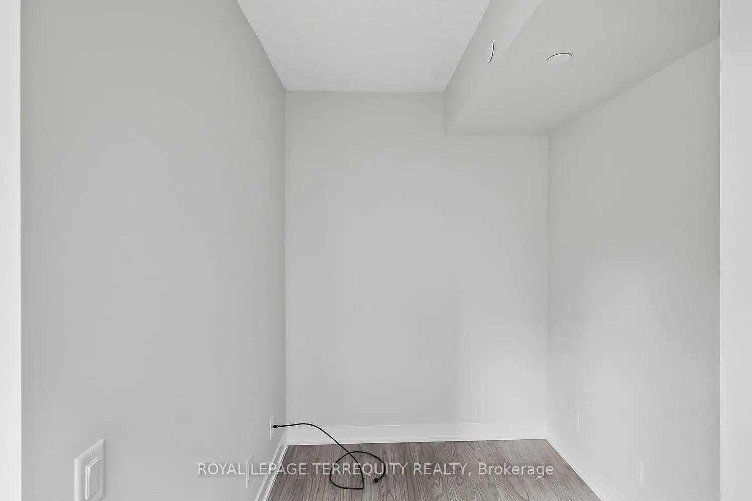 Additional image 4 of 38 Monte Kwinter Court 527